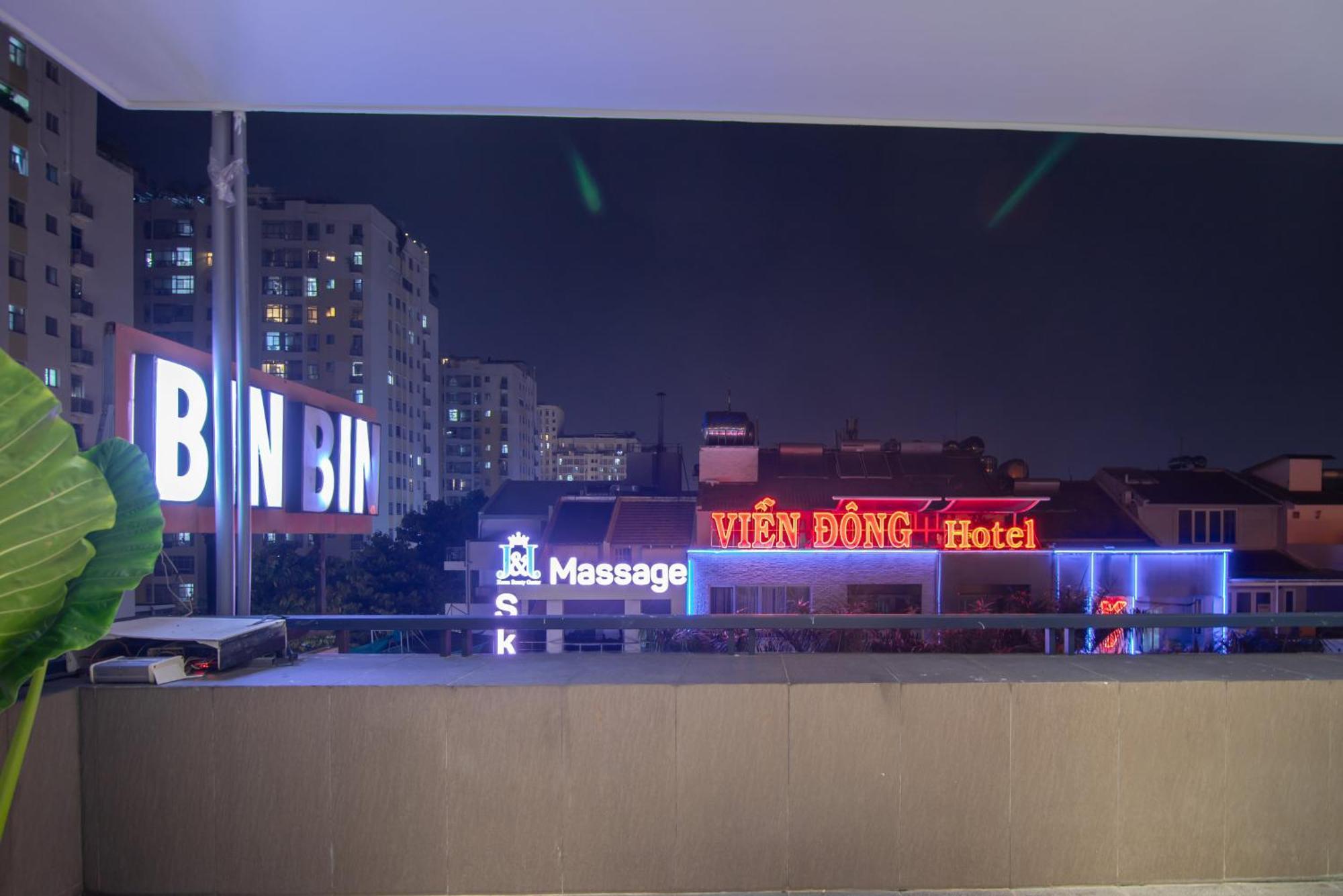 Bin Bin Hotel 6 - Near Secc D7 Ho Şi Min Exterior foto